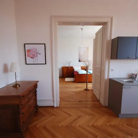 Appartements in zentraler Lage Tübingen Exterior foto