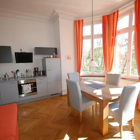 Appartements in zentraler Lage Tübingen Exterior foto